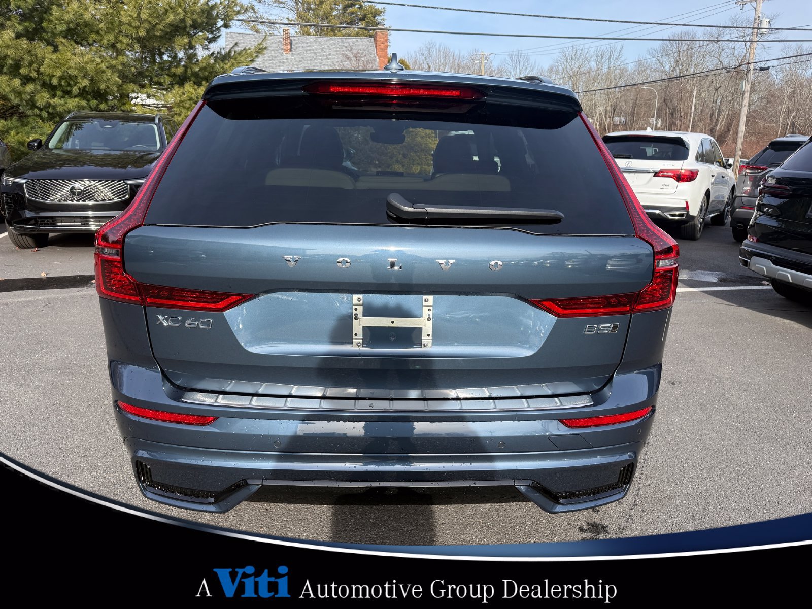 Used 2026 Volvo XC60 B5 Plus w/ Protection Package Premier AWD/4WD image 7