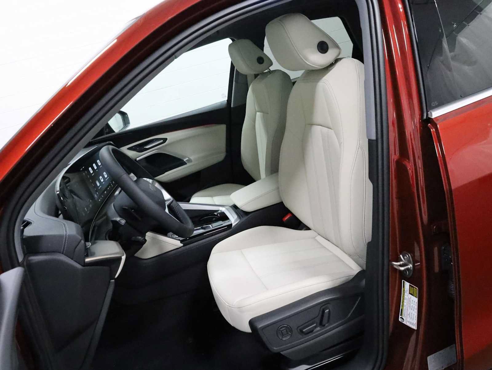 New 2026 Audi Q5 Premium AWD/4WD image 5