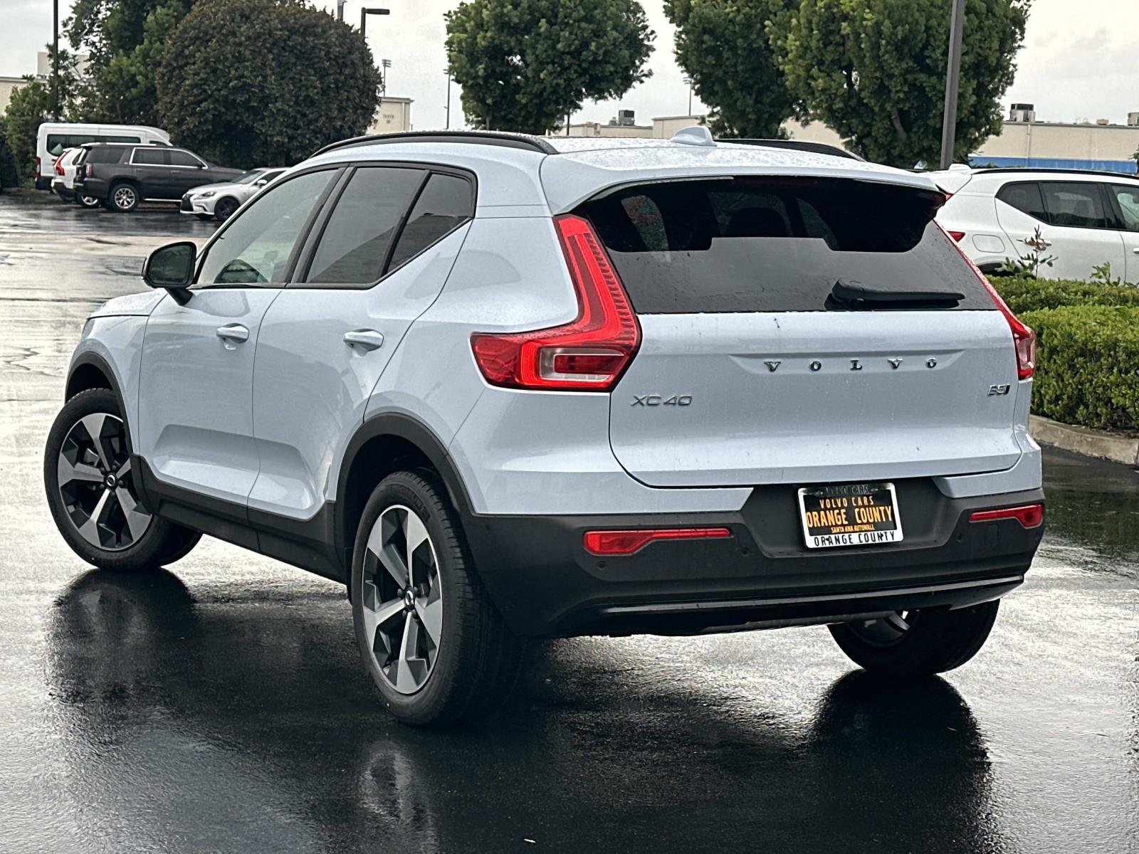 New 2026 Volvo XC40 B5 Plus w/ Protection Package Premier AWD/4WD image 5
