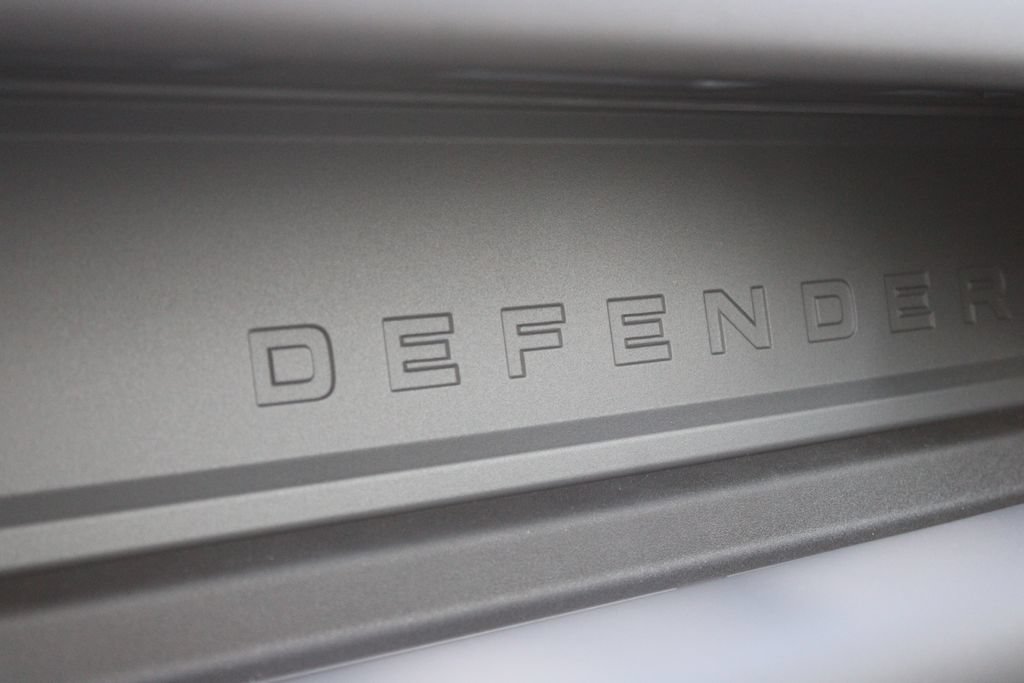 New 2026 Land Rover Defender 110 S AWD/4WD image 28