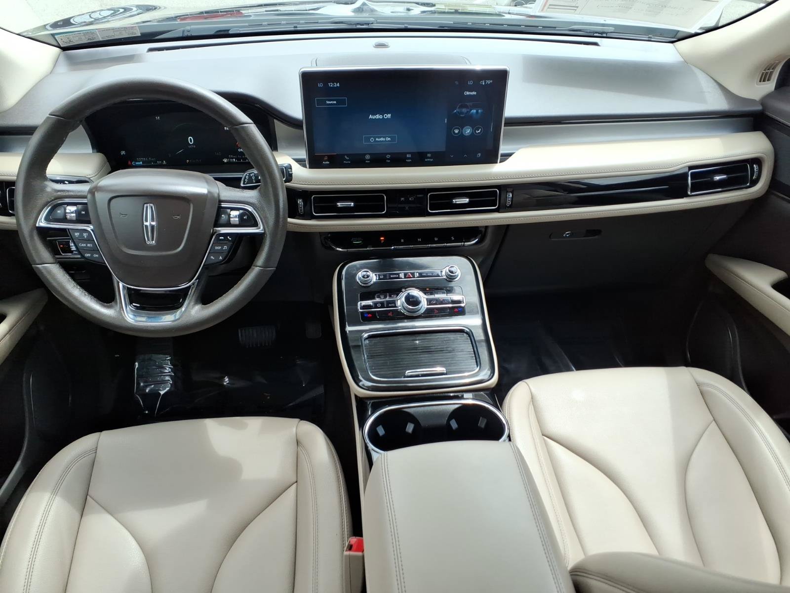 Certified 2023 Lincoln Nautilus FWD w/ Premium Package image 11