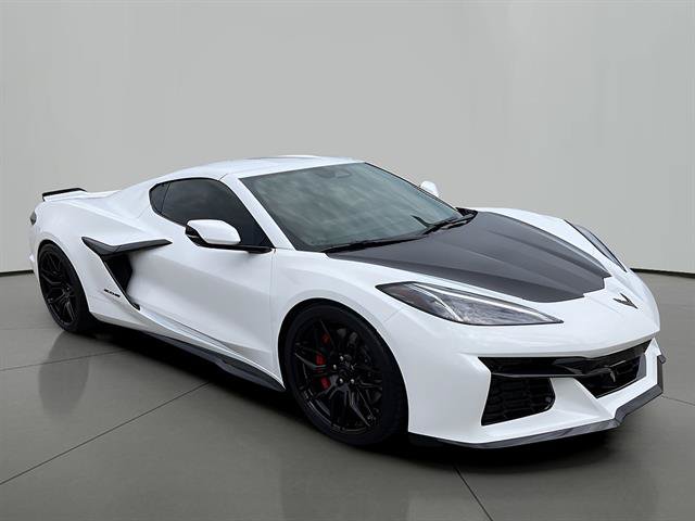 Used 2026 Chevrolet Corvette Z06 RWD image 7