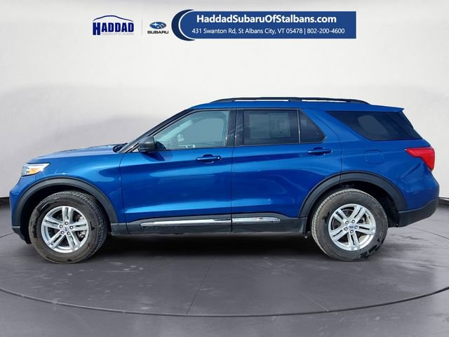 Used 2022 Ford Explorer XLT AWD/4WD image 2