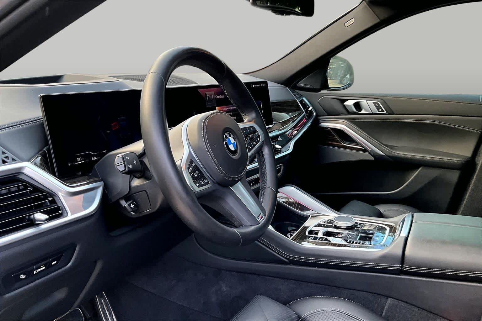 Used 2025 BMW X6 xDrive40i w/ Climate Comfort Package AWD/4WD image 17