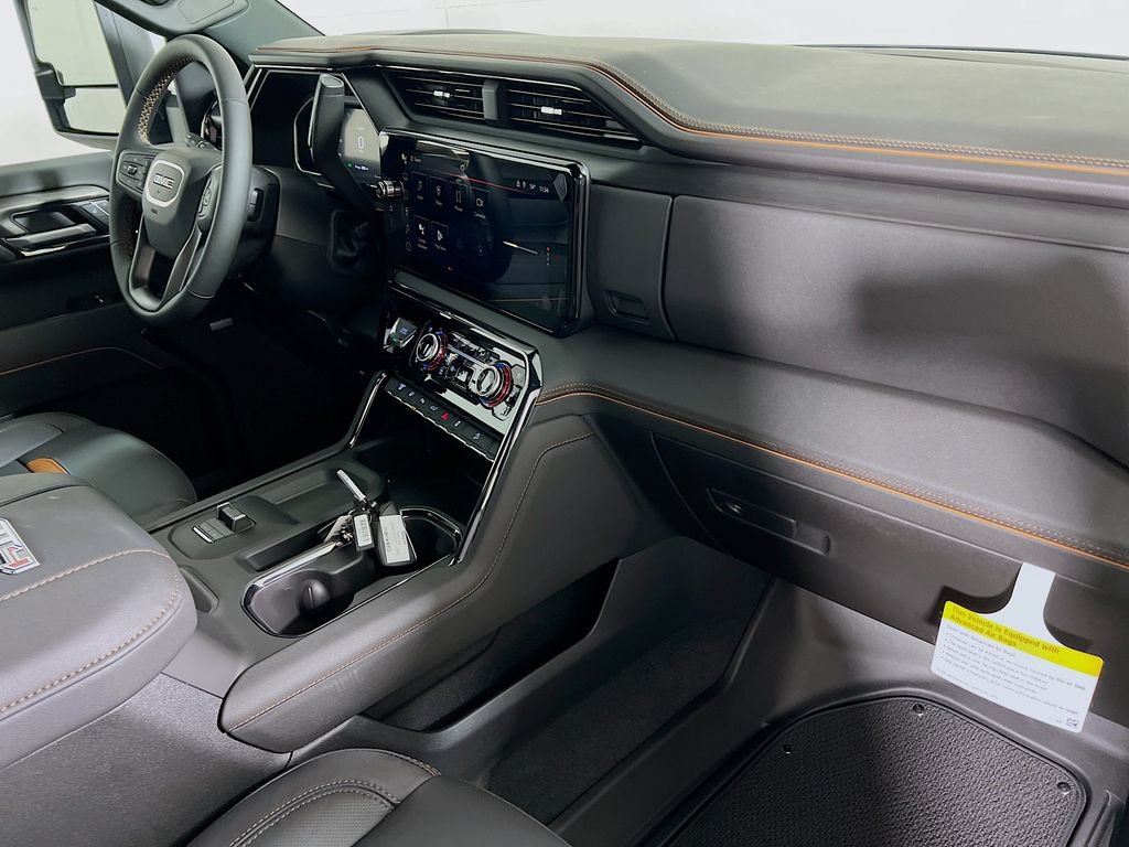New 2026 GMC Sierra 3500 AT4 w/ AT4 Premium Plus Package AWD/4WD image 21