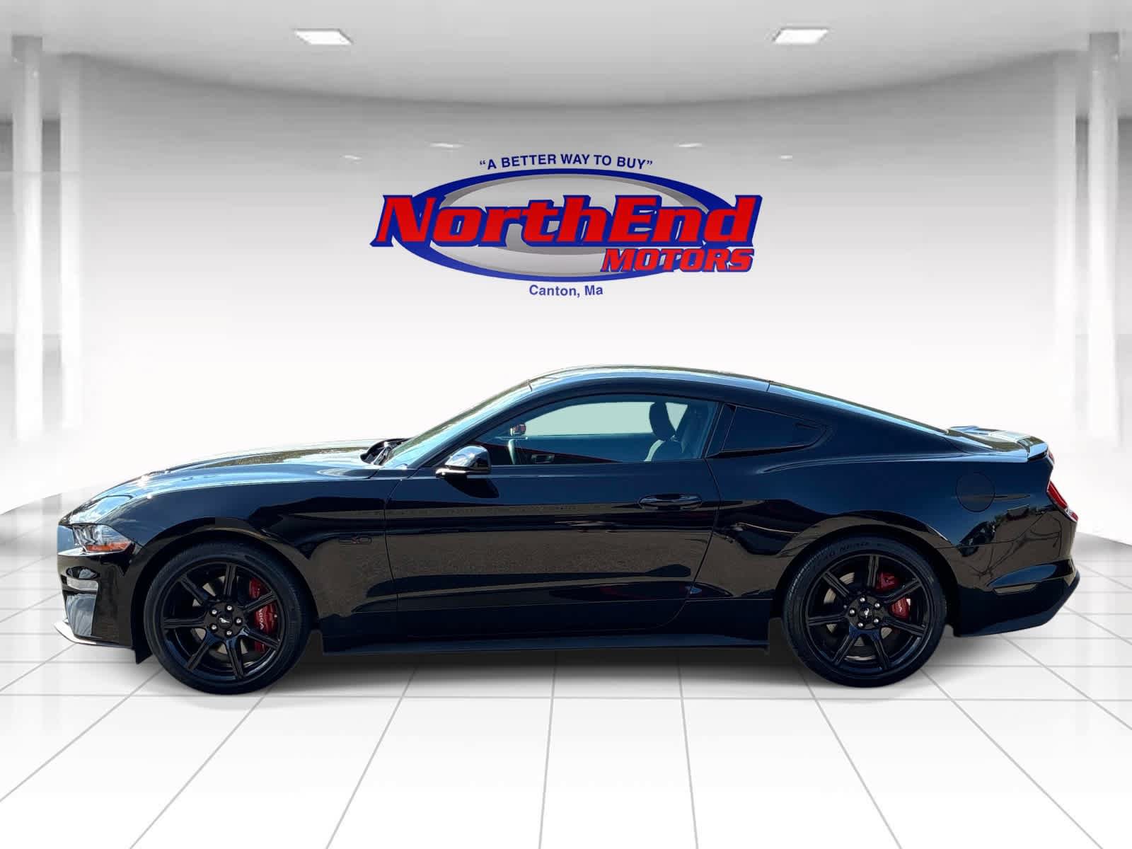 Used 2019 Ford Mustang GT w/ Black Accent Package RWD image 4