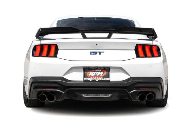 Used 2024 Ford Mustang GT Premium RWD image 3