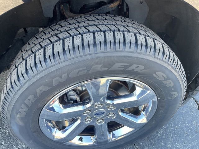 Used 2023 Ford F150 Lariat w/ Equipment Group 502A High AWD/4WD image 19
