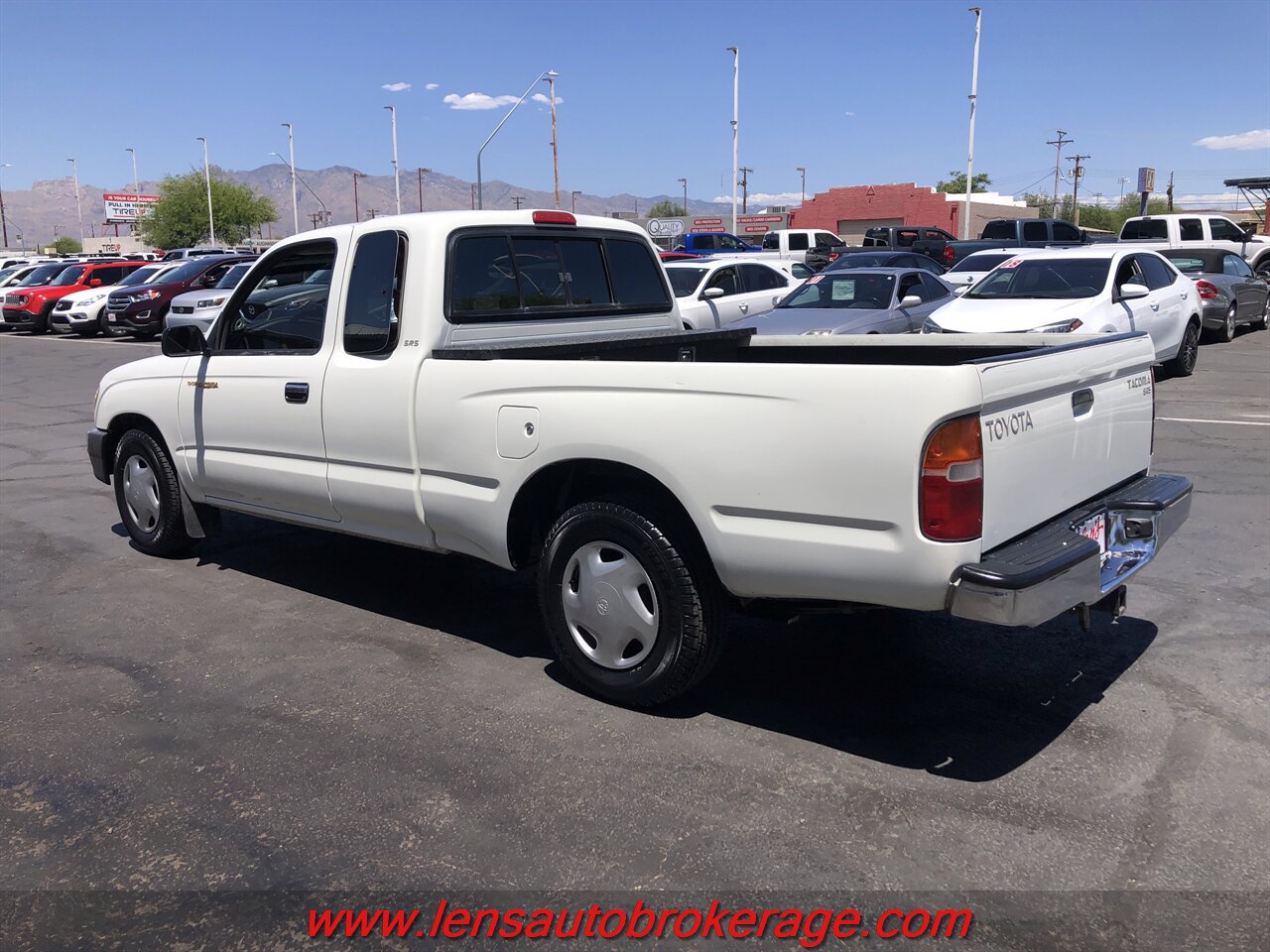 Used 1998 Toyota Tacoma 2WD Xtracab image 10