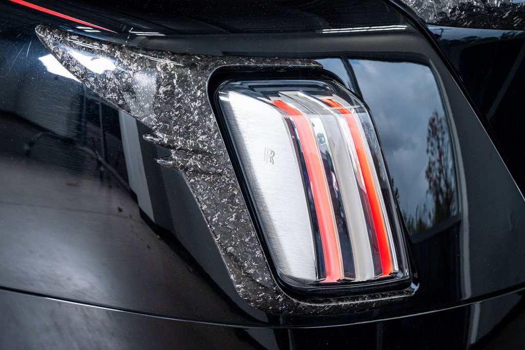 Used 2024 Rolls-Royce Spectre w/ Spectre Launch Package image 28