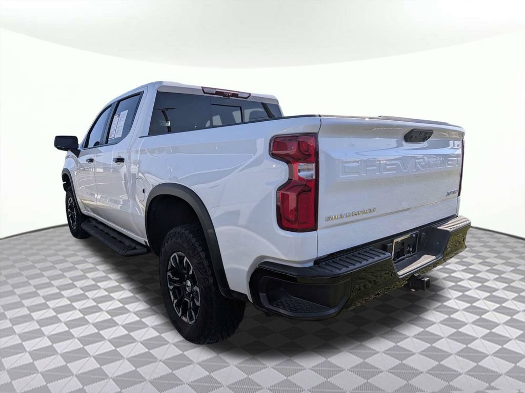 Used 2025 Chevrolet Silverado 1500 ZR2 w/ Technology Package AWD/4WD image 5