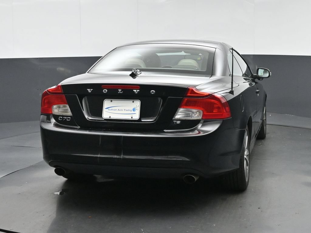 Used 2011 Volvo C70 T5 FWD image 6