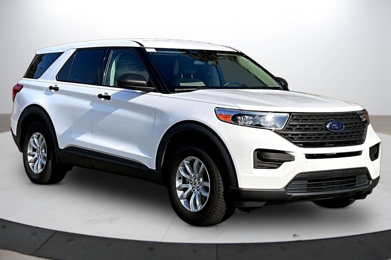 Used 2021 Ford Explorer 4WD w/ Class III Trailer Tow Package image 2