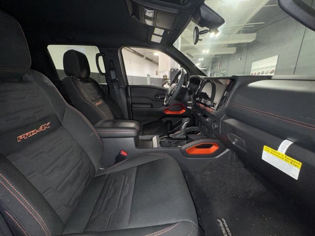 Used 2025 Nissan Frontier PRO-4X w/ Black Accent Package AWD/4WD image 19