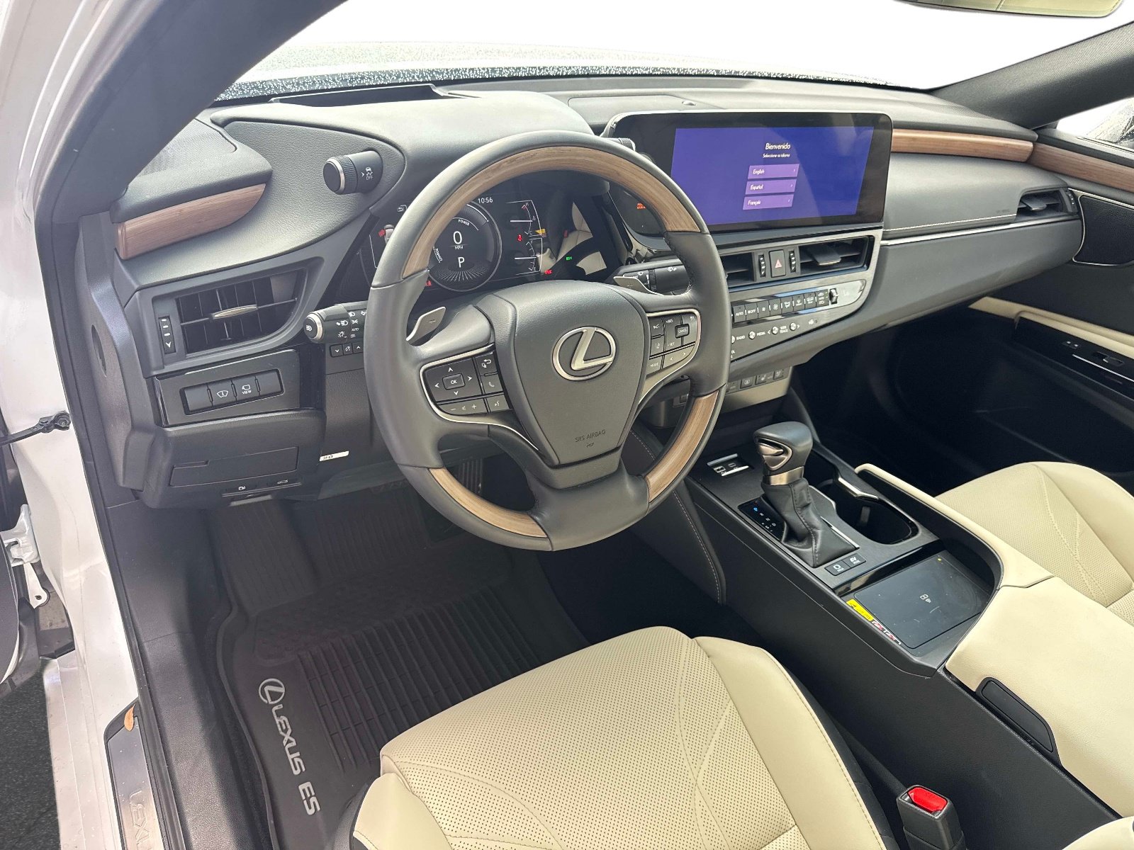 Certified 2023 Lexus ES 300h Ultra Luxury w/ Accessory Package (Z2) FWD image 21