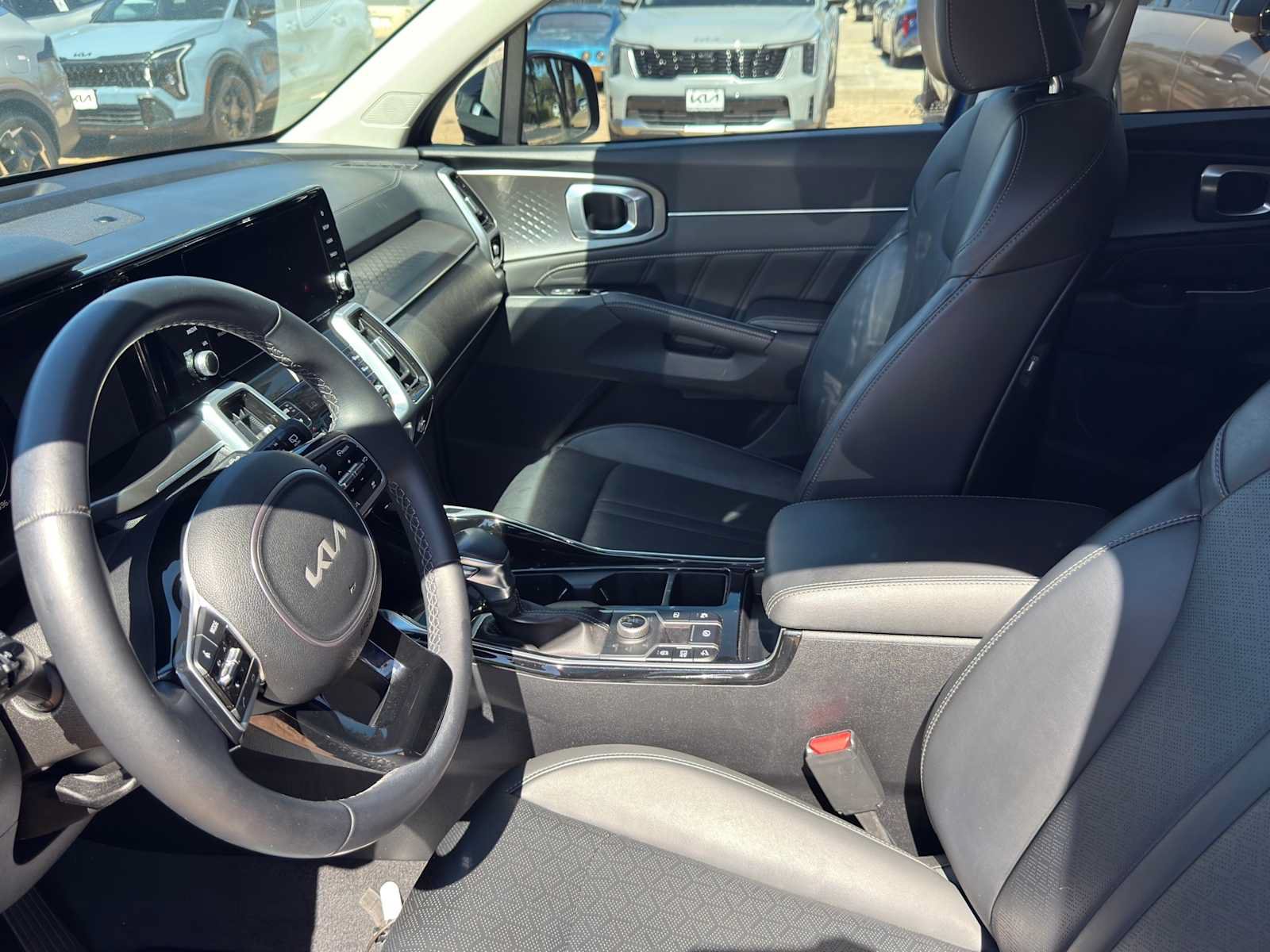 Certified 2023 Kia Sorento SX AWD/4WD image 8