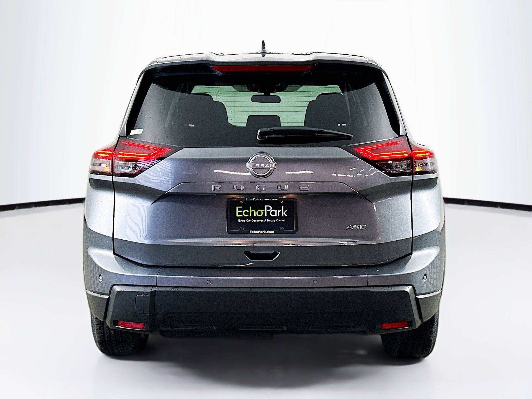 Used 2025 Nissan Rogue SV image 7