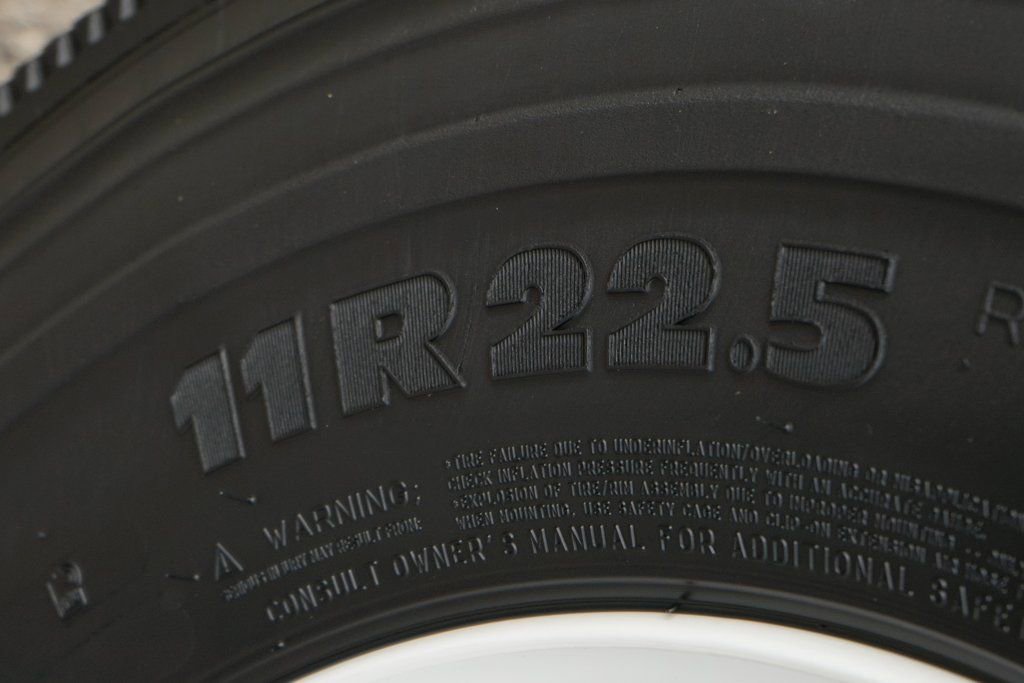 Used 2019 Ford F750 2WD Regular Cab Super Duty image 51