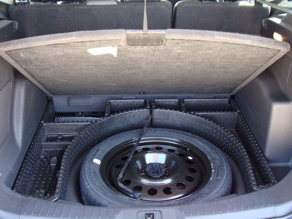 Used 2013 Ford Escape Titanium w/ Parking Technology Pkg image 22