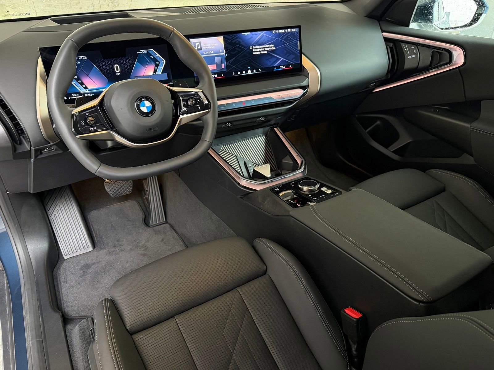 Used 2025 BMW X3 xDrive30i w/ Premium Package image 2