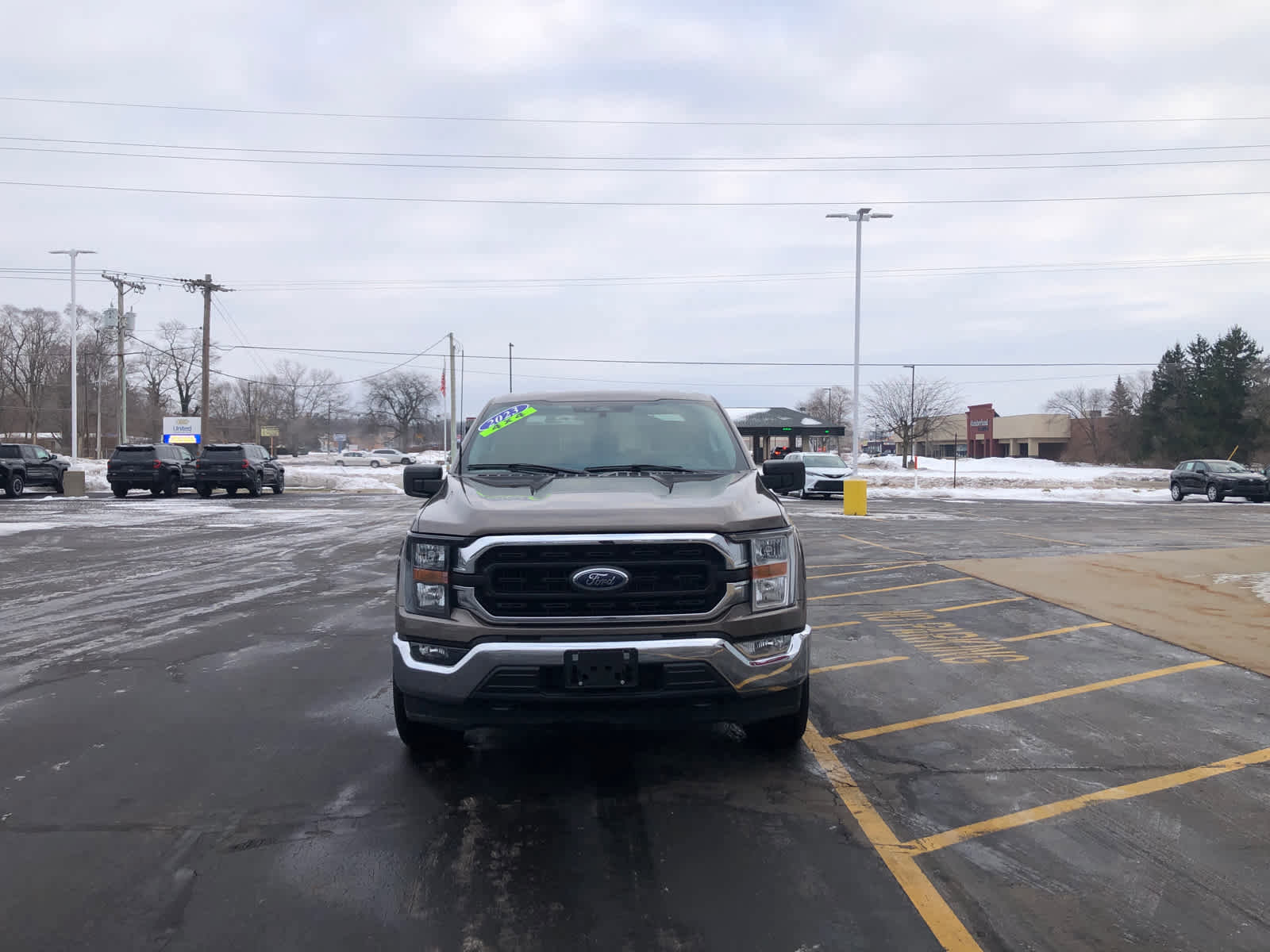 Used 2023 Ford F150 XLT image 5