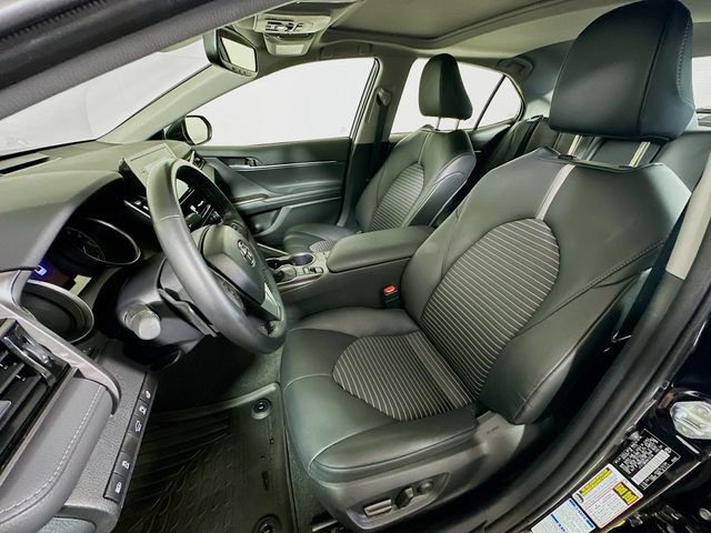 Used 2024 Toyota Camry SE w/ Cold Weather Package AWD/4WD image 12