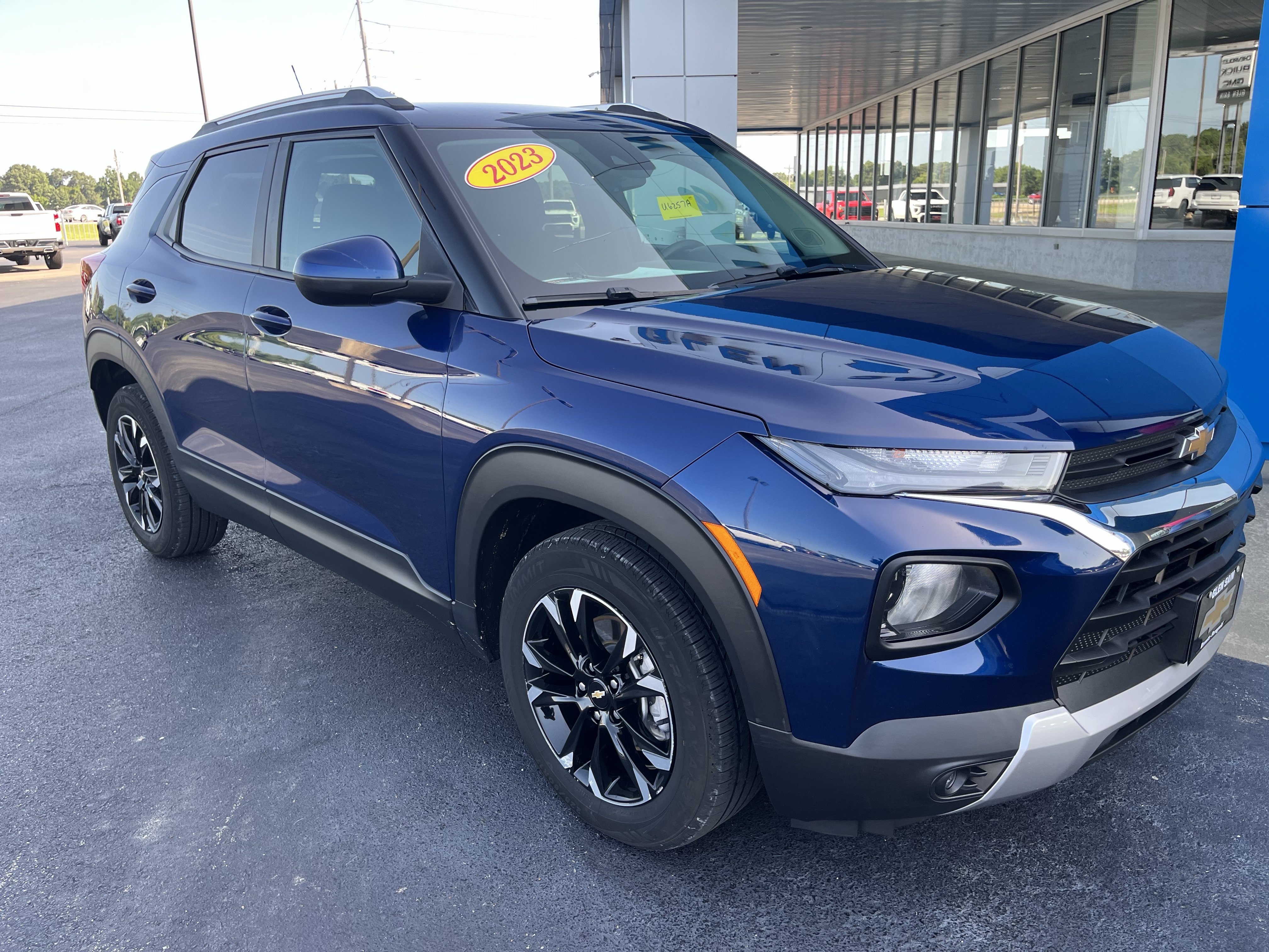 Used 2023 Chevrolet TrailBlazer LT FWD image 6