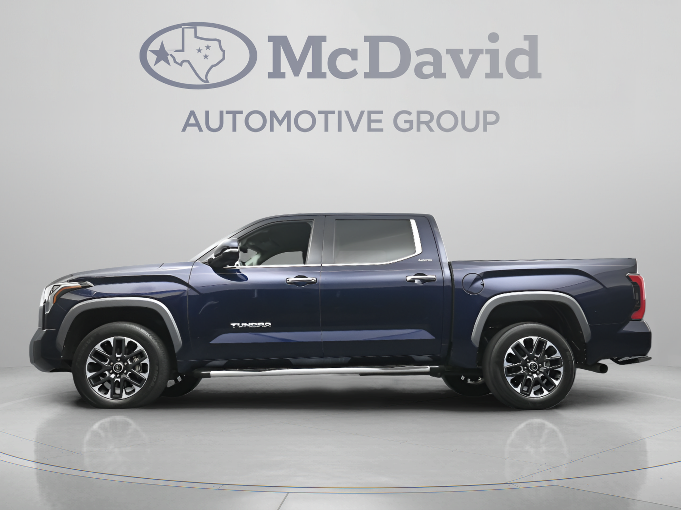 Used 2023 Toyota Tundra Limited AWD/4WD image 27