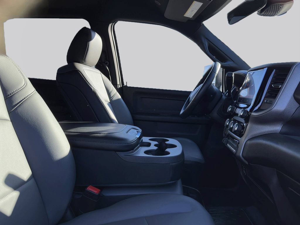 New 2026 RAM 3500 Tradesman AWD/4WD image 27