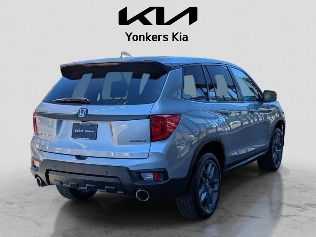 Used 2023 Honda Passport EX-L image 6