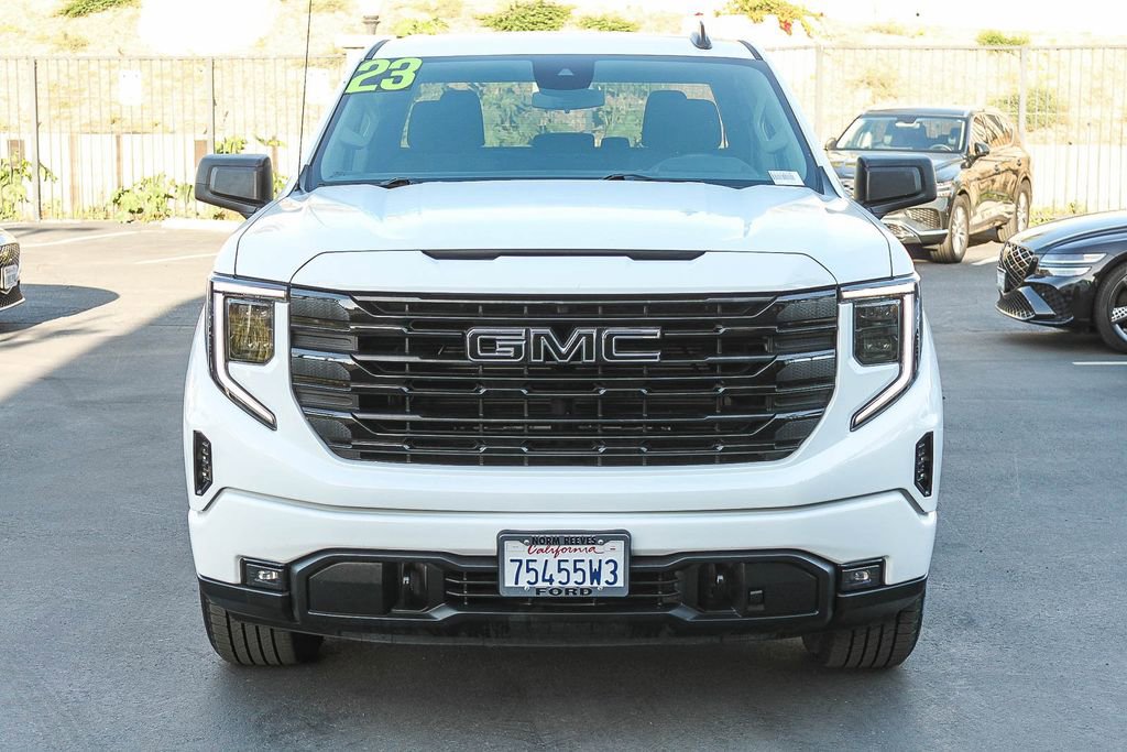 Used 2023 GMC Sierra 1500 Elevation w/ LPO, Elevation Black Package RWD image 2