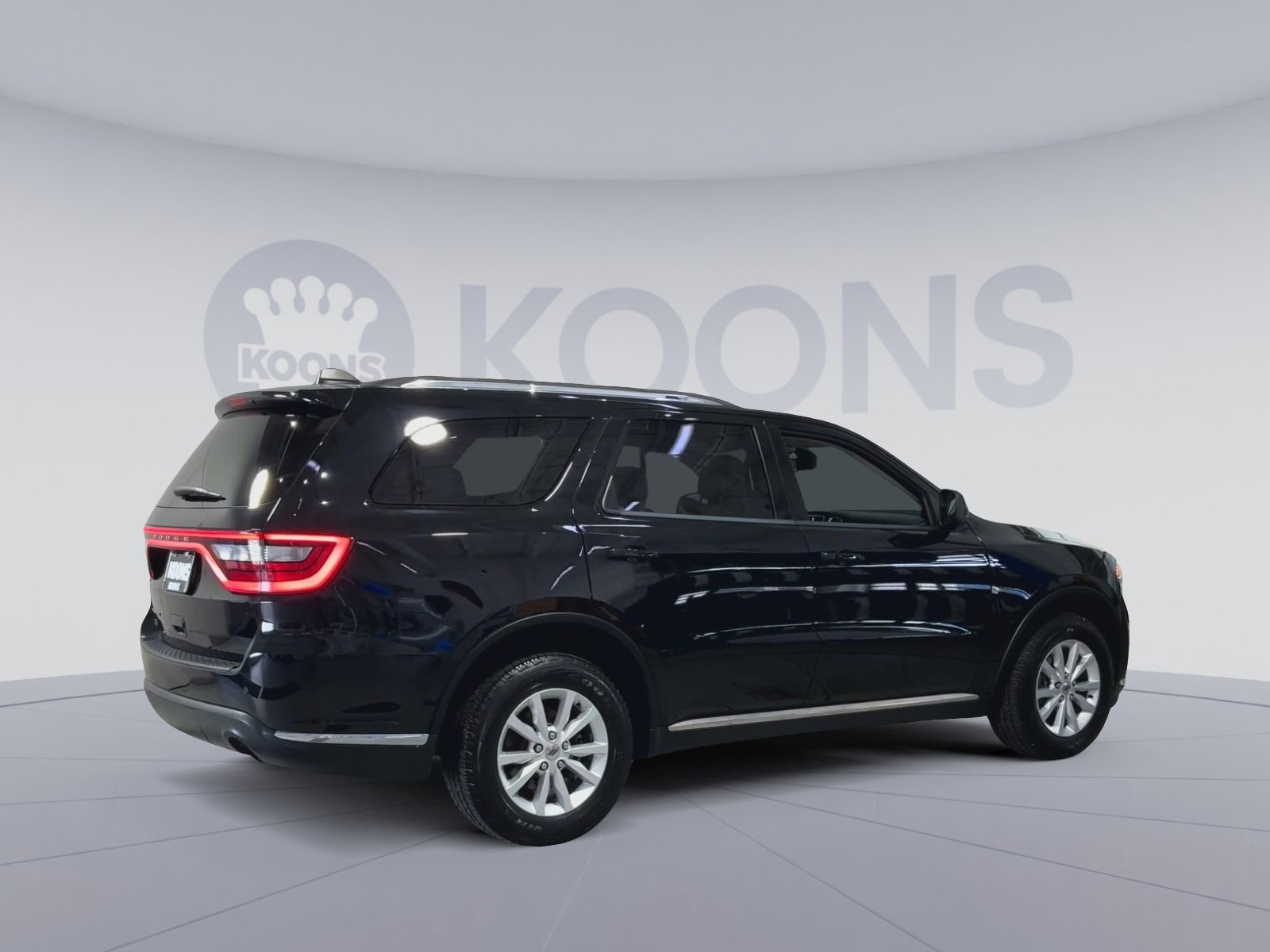 Used 2019 Dodge Durango SXT image 11