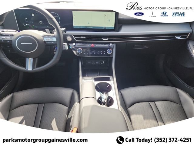 New 2025 Hyundai Sonata Limited FWD image 13