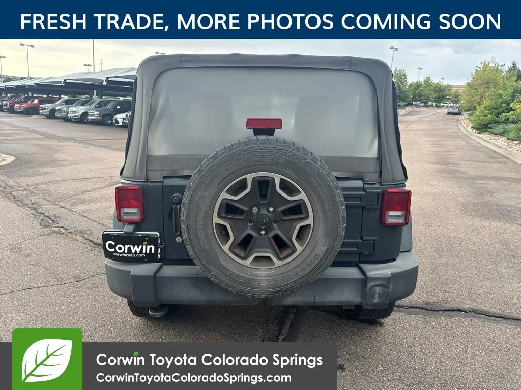 Used 2016 Jeep Wrangler Sport AWD/4WD image 6