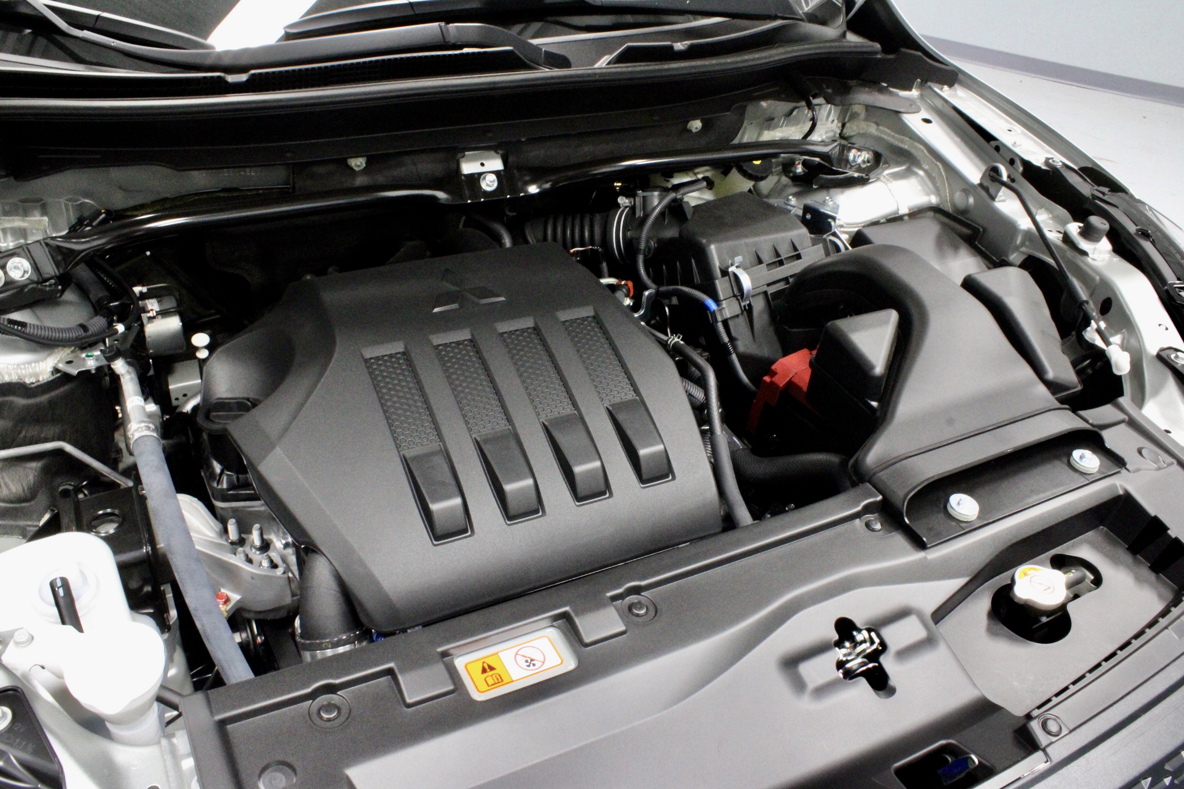 New 2025 Mitsubishi Eclipse Cross LE image 26