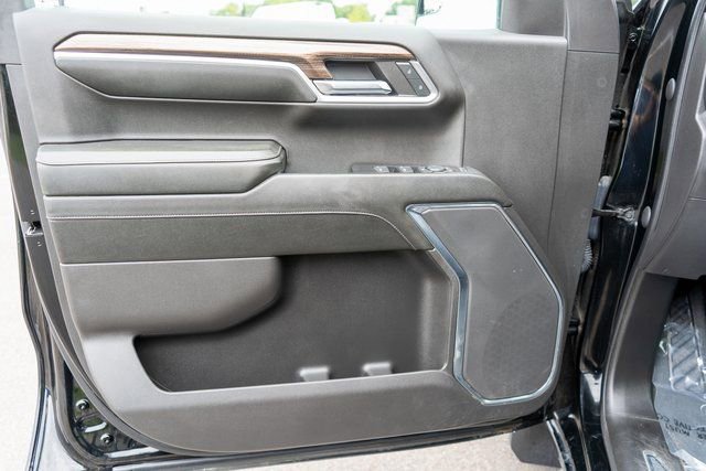 Used 2023 Chevrolet Silverado 1500 RST image 17