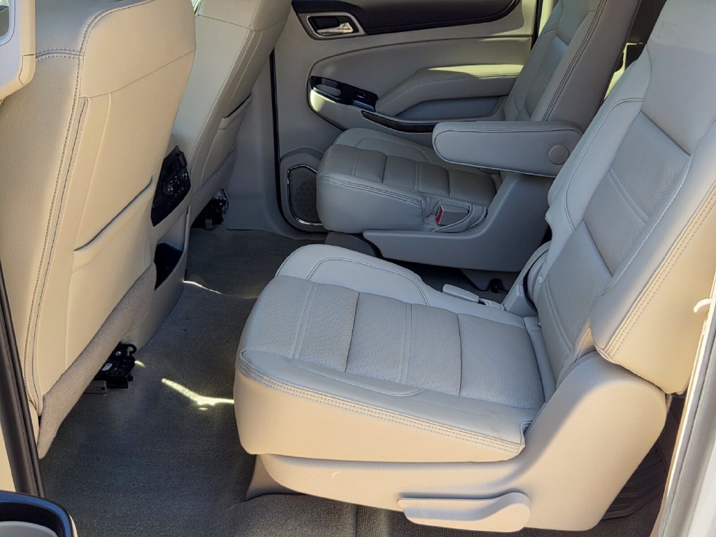 Used 2019 GMC Yukon XL Denali w/ Open Road Package RWD image 13