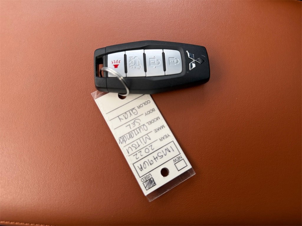 Used 2022 Mitsubishi Outlander SEL image 32