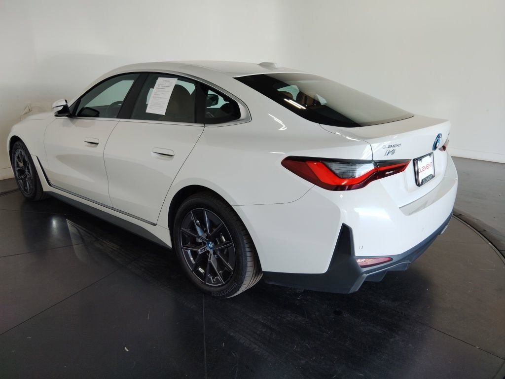 Used 2023 BMW i4 eDrive40 w/ Premium Package image 8