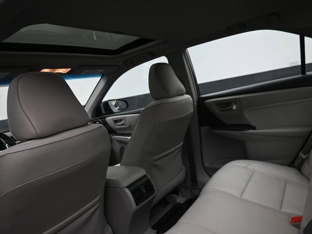 Used 2017 Toyota Camry XLE w/ Moonroof Package image 19