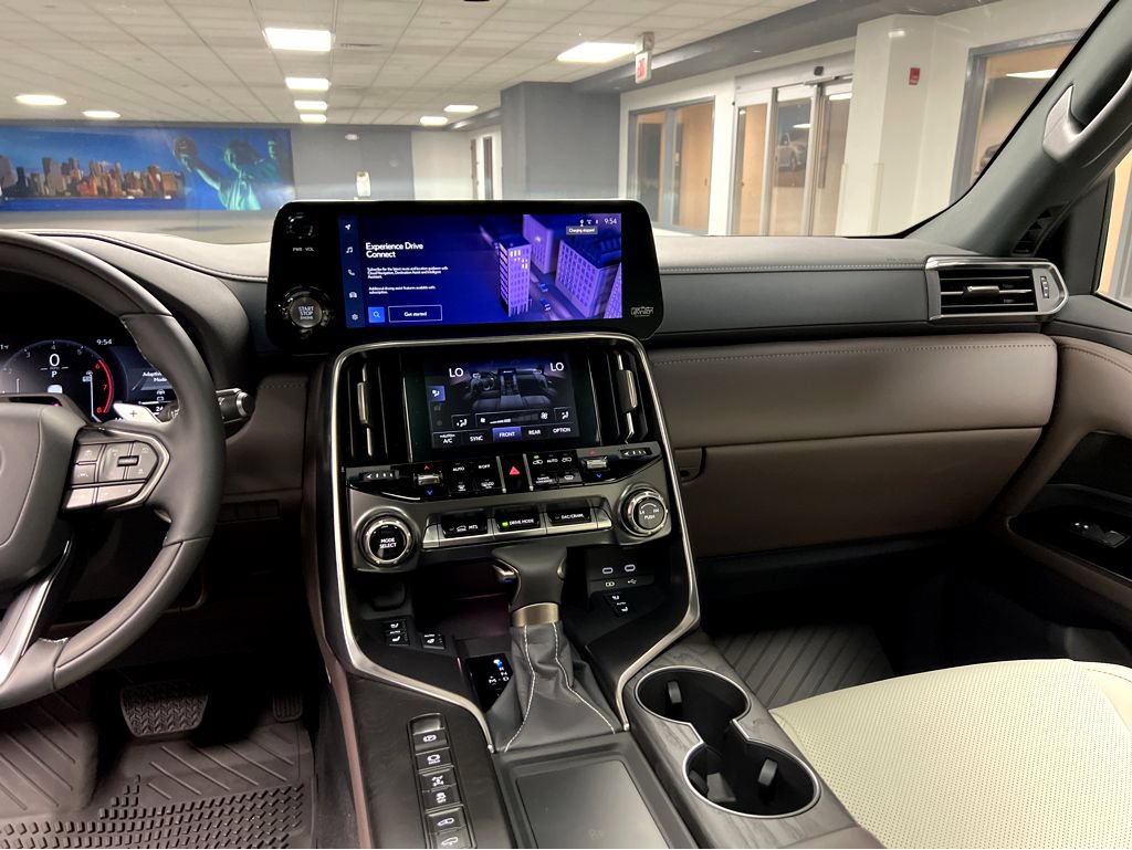 New 2026 Lexus LX 600 4WD w/ Luxury Package image 35