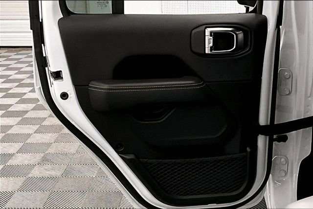 Used 2025 Jeep Wrangler Sahara 4xe w/ Safety Group image 22