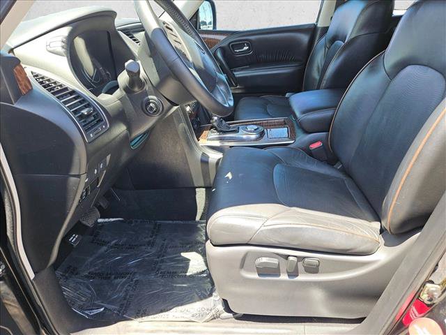 Used 2018 Nissan Armada Platinum w/ Interior Lighting Package RWD image 19