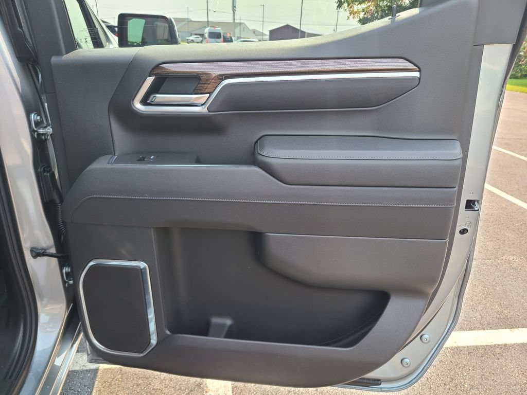 New 2026 Chevrolet Silverado 1500 LT AWD/4WD image 13