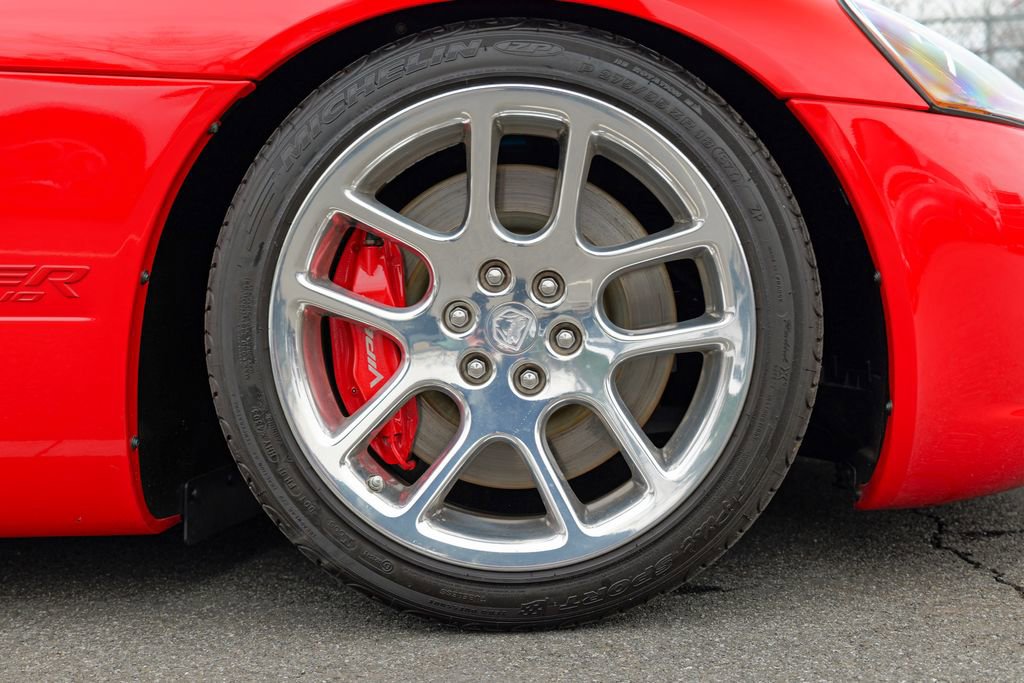 Used 2004 Dodge Viper SRT-10 image 20
