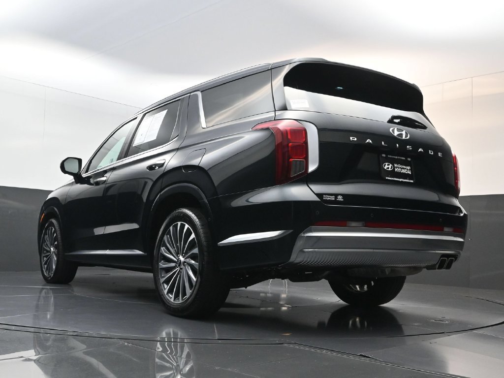 Certified 2024 Hyundai Palisade Calligraphy FWD image 28
