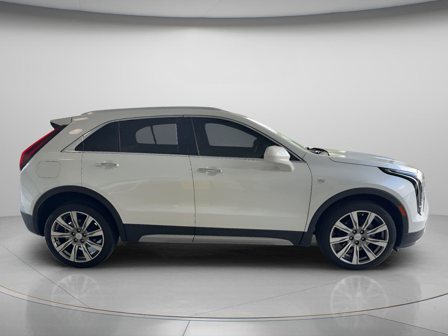 Used 2020 Cadillac XT4 Premium Luxury FWD image 8