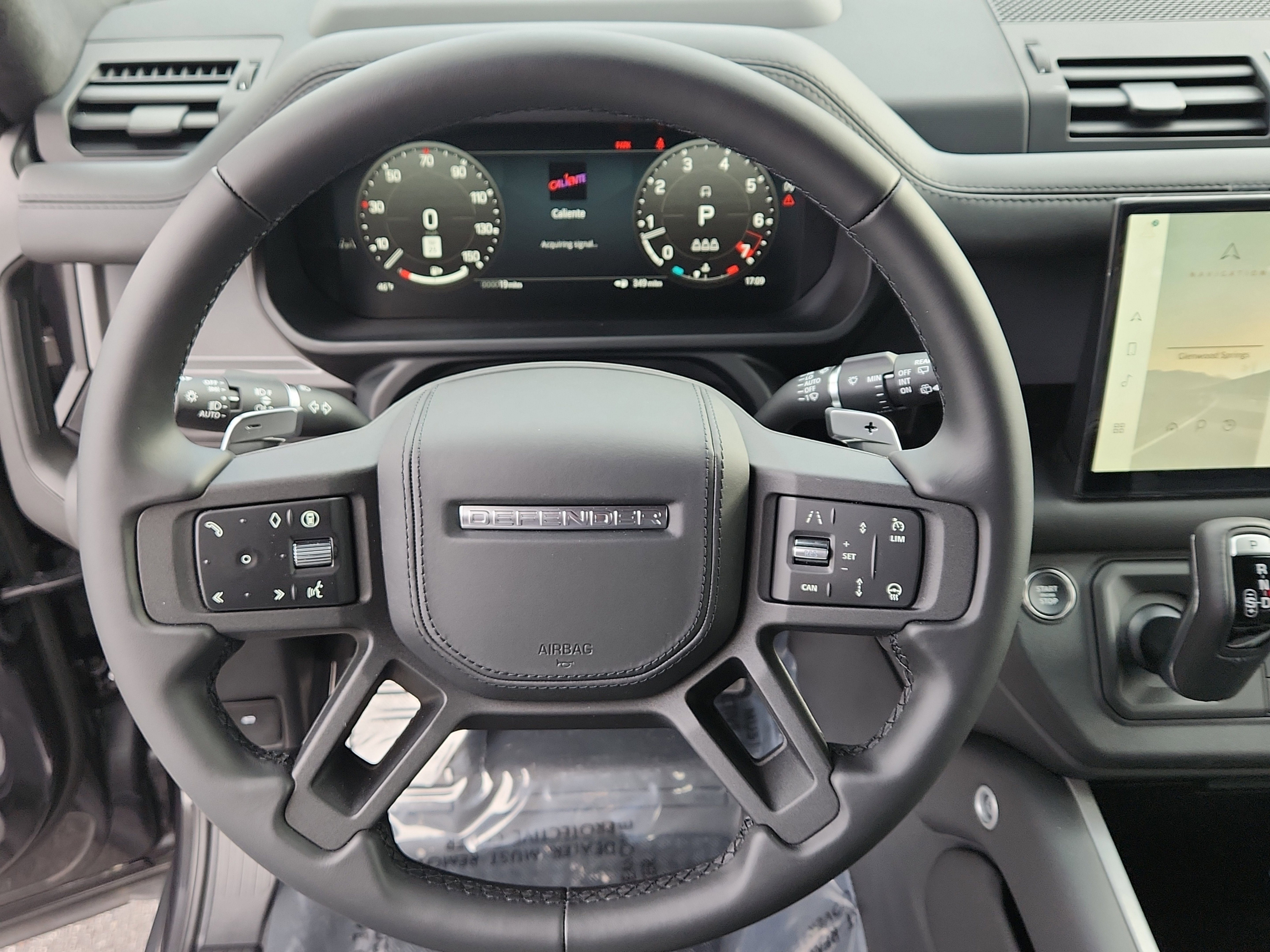 New 2025 Land Rover Defender 90 V8 image 25