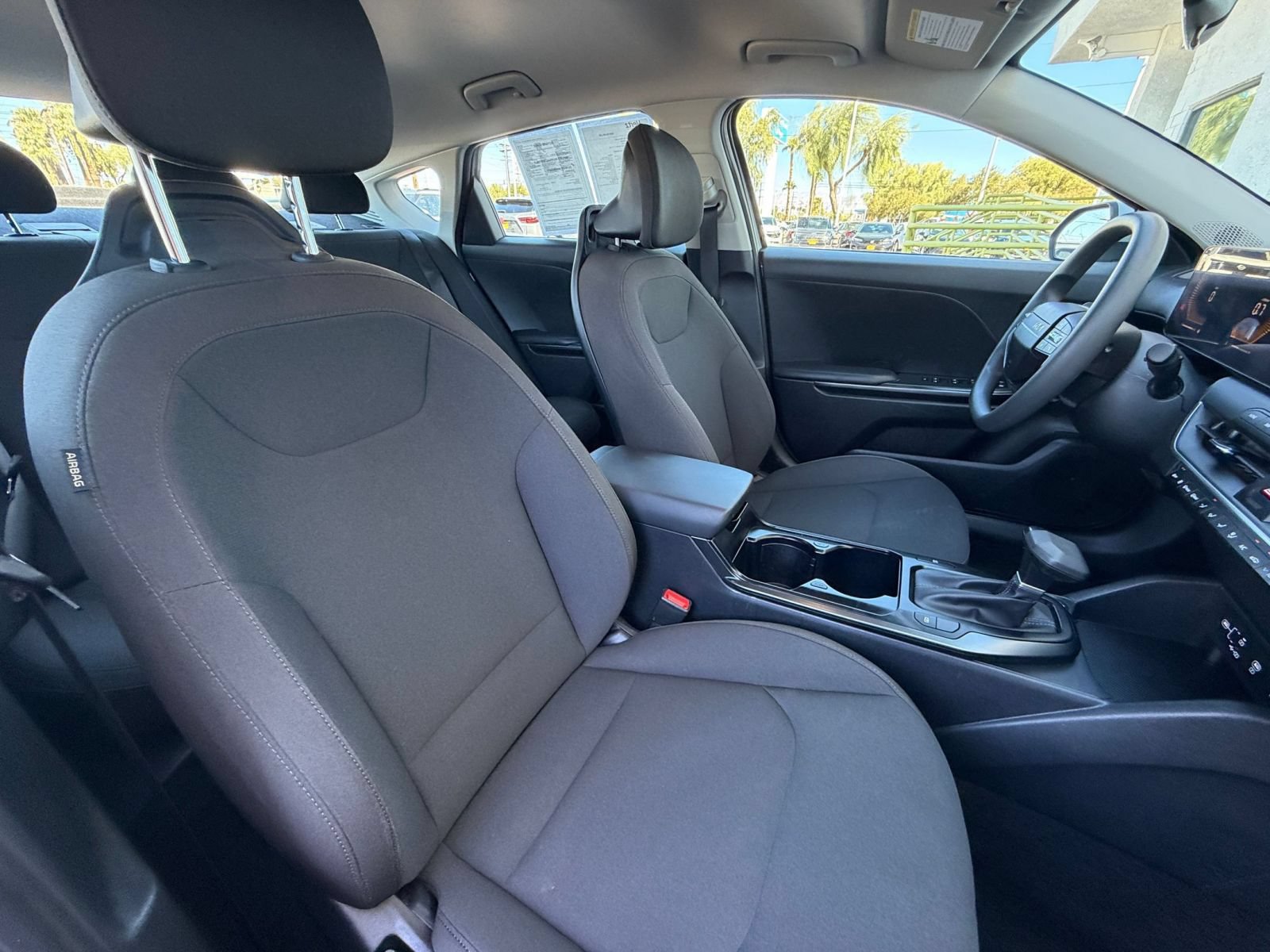 Used 2026 Kia K4 FWD image 34