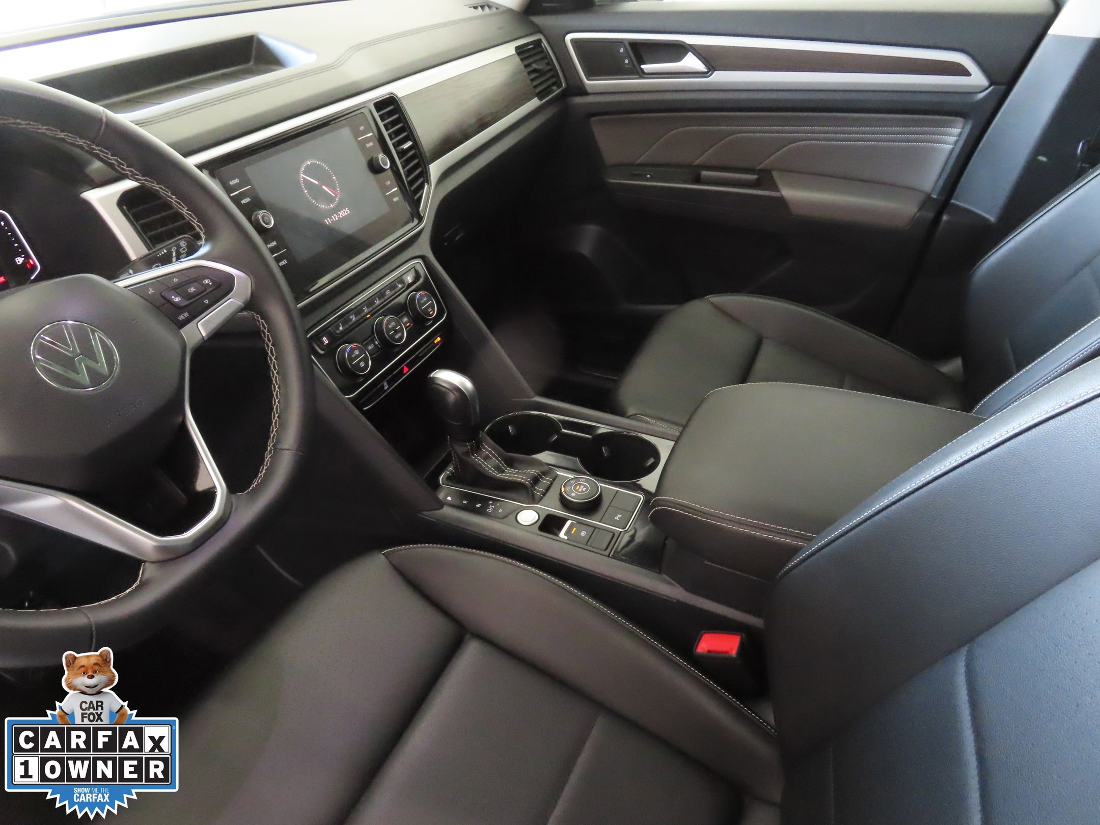 Used 2023 Volkswagen Atlas SE w/ Panoramic Sunroof Package image 23